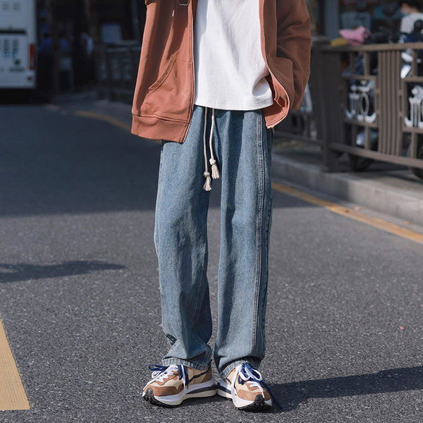 Blugi cu picioare late pentru bărbați