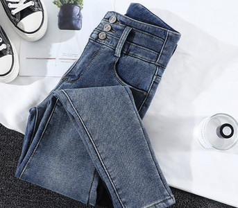 Ženske traperice visokog struka s postavom