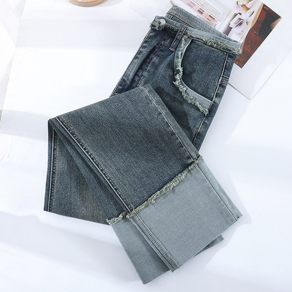 Praegused taskuga naiste teksad