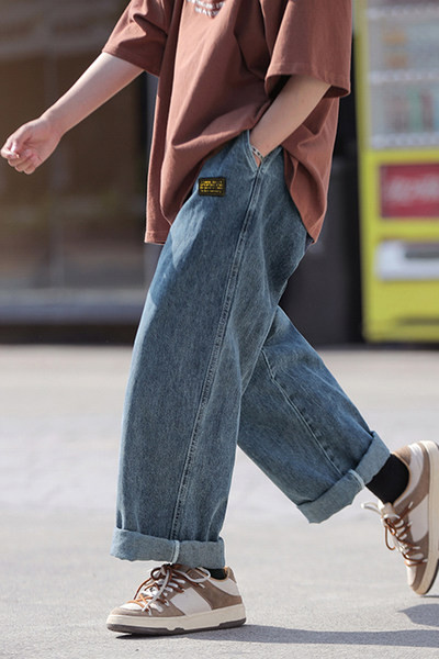 Ανδρικό τζιν - φαρδύ μοντέλο με τσέπη