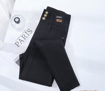 Γυναικείο ρετρό τζιν με ψηλόμεσο λεπτό μοντέλο