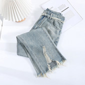 Ženske široke traperice s poderanim motivima i visokim strukom