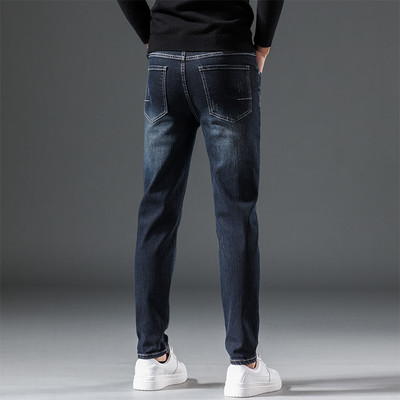 Uus mudel sillerdavate värvidega meeste teksapüksid