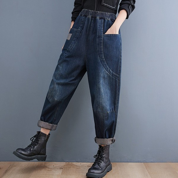 Naiste taskutega teksad - lai mudel