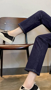 Blugi de dama curati cu elastic intern