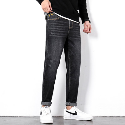 Moderne muške traperice s džepovima - crne i plave boje