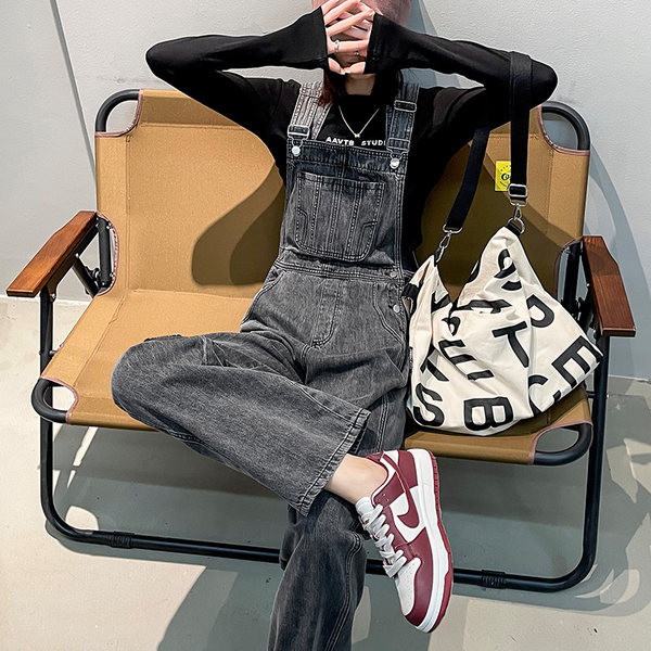 Uut mudelit taskuga naiste teksakombinesoon