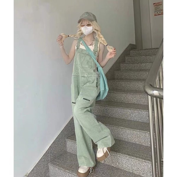 Taskutega vabaaja naiste teksakombinesoon