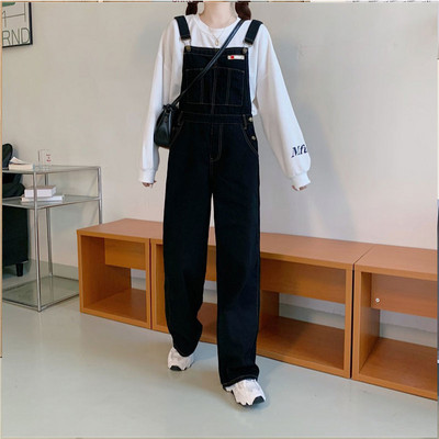 Női farmer jumpsuit széles szárral