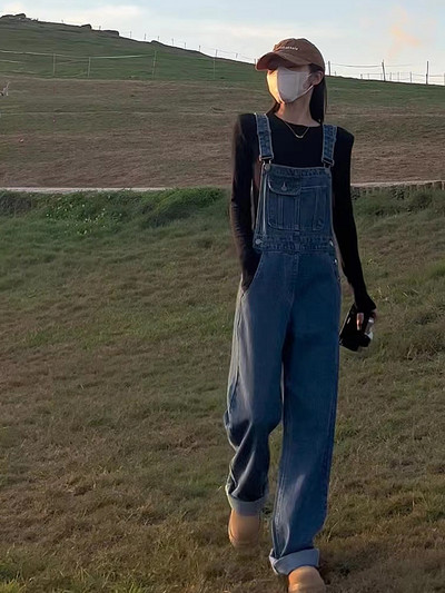 Ingyenes mintás női jumpsuit, zsebekkel