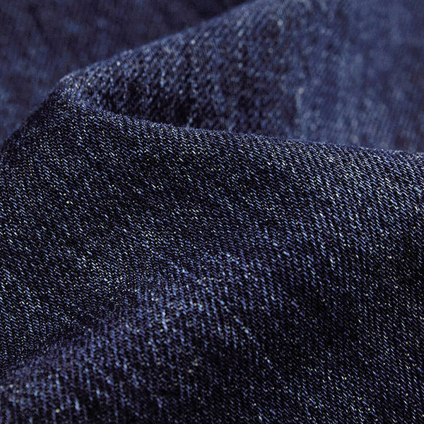 Ženski kombinezon ravni model na gumbe