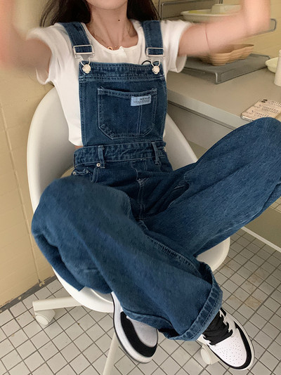 Salopeta de dama din denim cu bretele