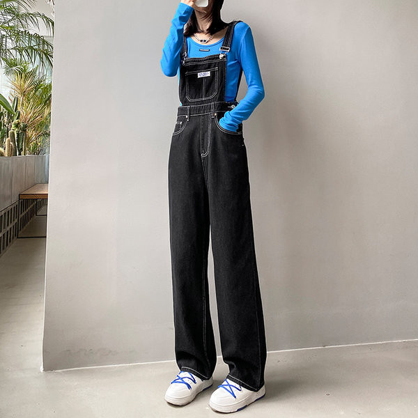 Γυναικεία τζιν φόρμα ίσια με επιγραφή και κουμπιά