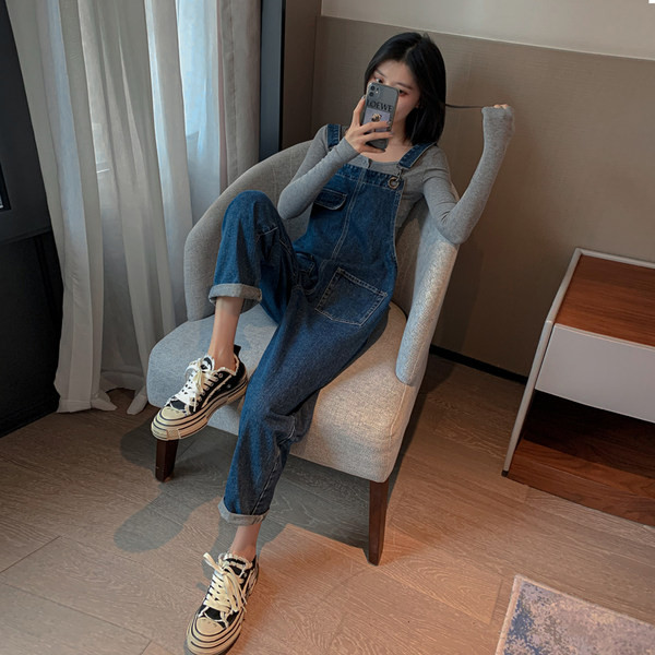 Salopeta de dama cu buzunar