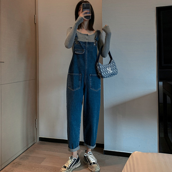 Salopeta de dama cu buzunar