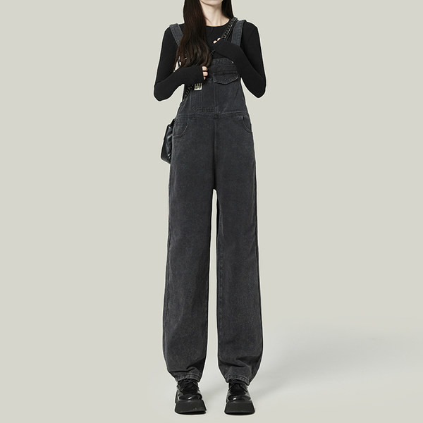 Γυναικεία τζιν ολόσωμη φόρμα με τιράντες - μαύρο χρώμα