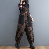 Salopetă de camuflaj pentru femei