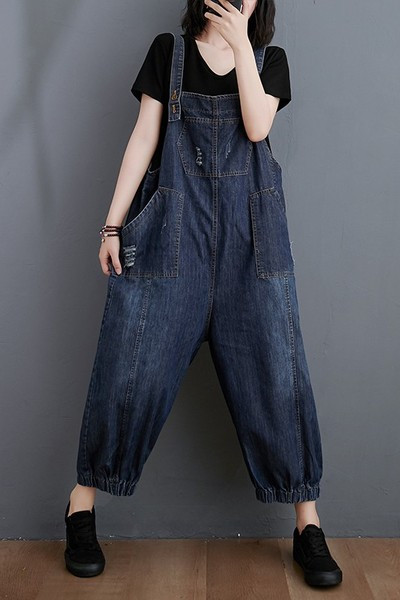 Ženski traper kombinezon sa širokim džepom