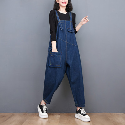 Jednobojni ženski traper kombinezon