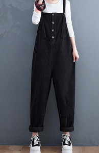 Naiste vabaaja kombinesoon taskute ja nööpidega