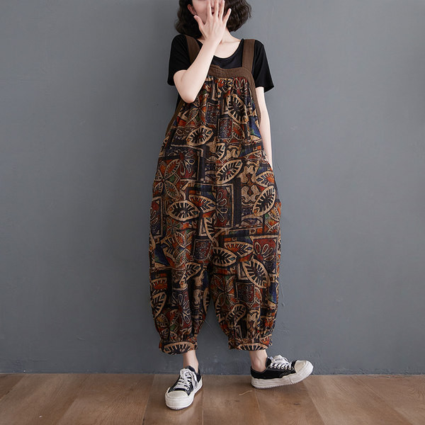 Naiste vabaaja kombinesoon trükise ja taskuga