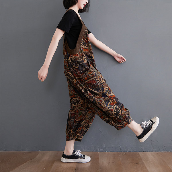 Naiste vabaaja kombinesoon trükise ja taskuga