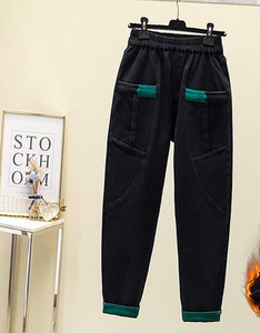 Široki model ženskih traperica Polar s elastičnim strukom