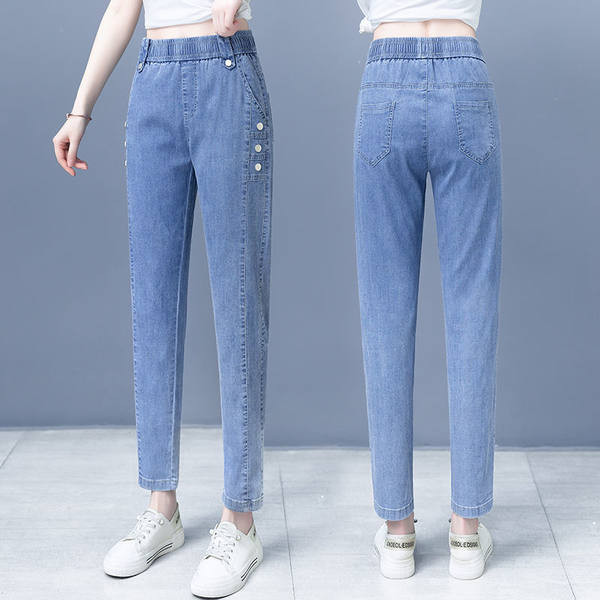 Ravni model ženskih traperica s elastičnim strukom