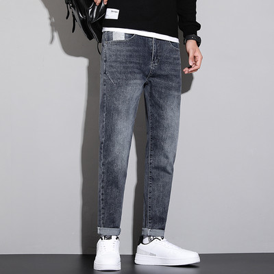 Moderne muške traperice s džepom i logotipom