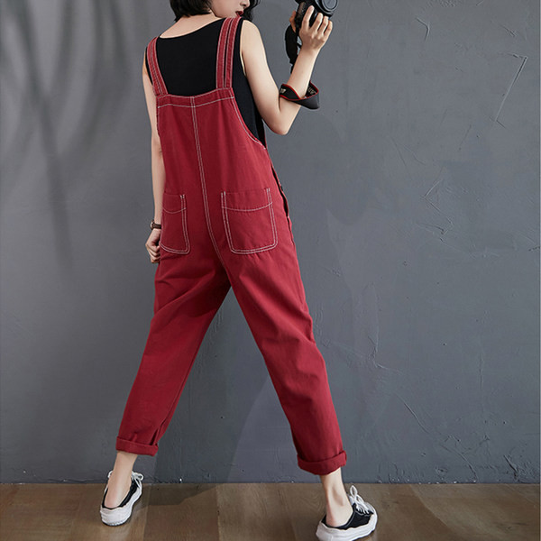 Ležerni ženski kombinezon u crvenoj i smeđoj boji