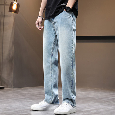 Ležerne muške traperice s džepom - clean model