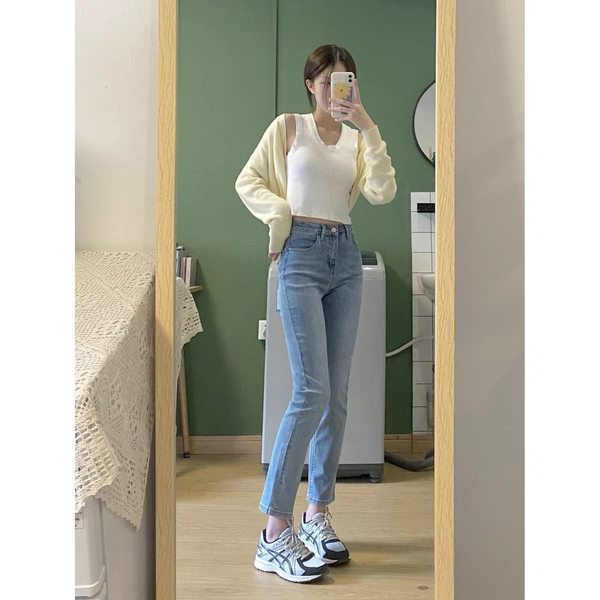 Blugi casual de dama de culoare inchisa si deschisa