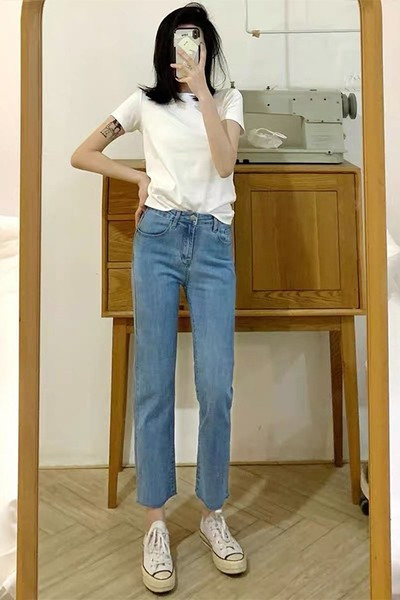 Ležerne ženske traperice - čisti model