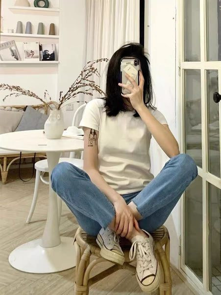 Ležerne ženske traperice - čisti model