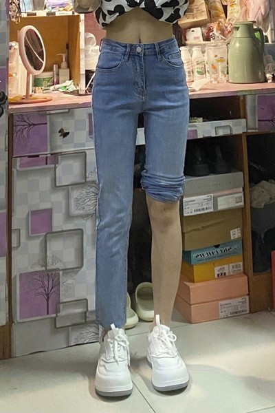 Kõrge vöökohaga taskuga vabaajateksad naistele