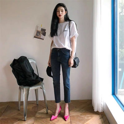 Novi model ženskih traperica visokog struka - plave i crne boje