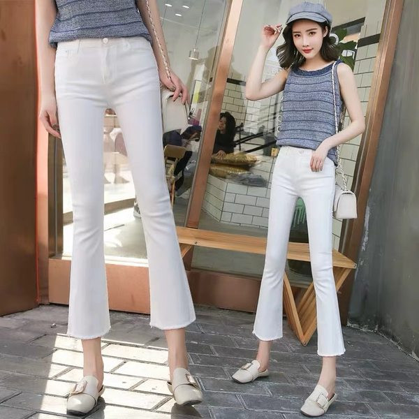 Charlestoni naiste heledad ja tumedad teksad