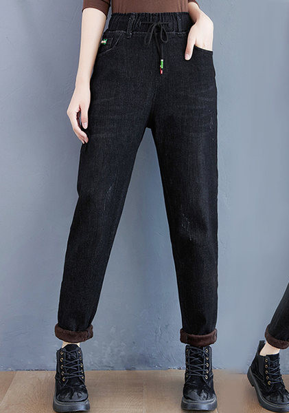 Naiste teksad voodri ja paeltega