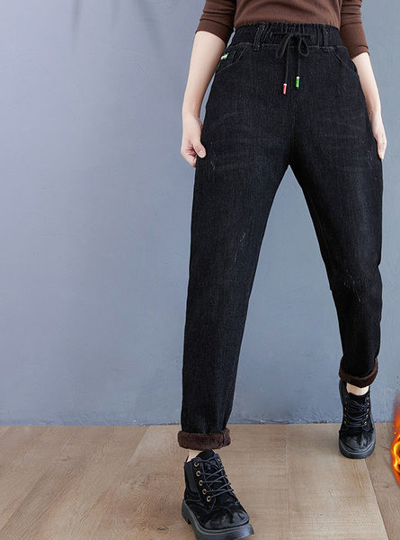 Naiste teksad voodri ja paeltega