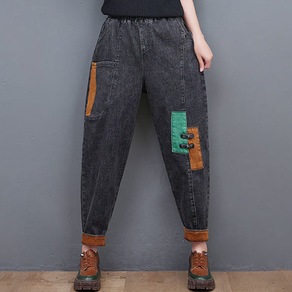 Naujas moteriškų plačių džinsų modelis su elastingu juosmeniu ir kišenėmis