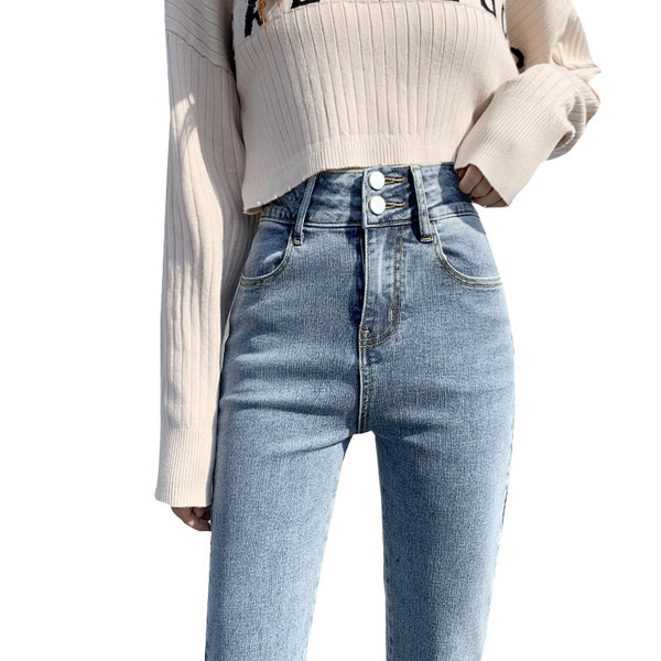 Ležerne ženske traperice s gumbima