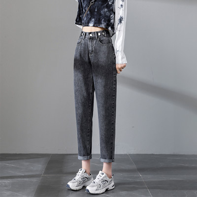 Lai naiste teksade mudel – taskuga