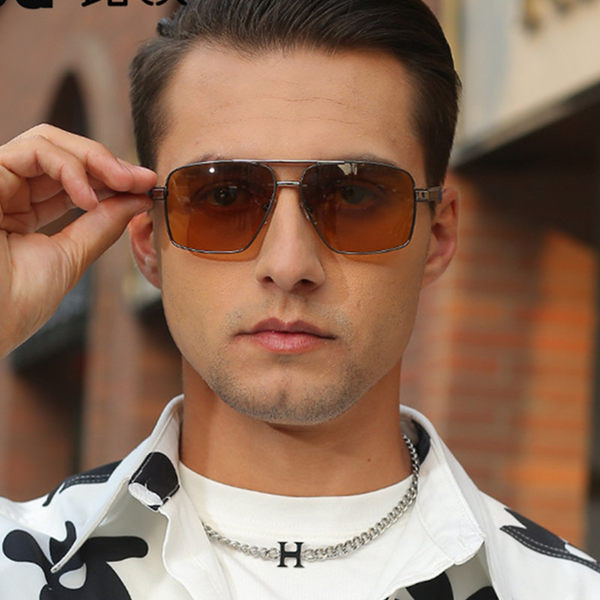 Meeste päikeseprillid – mitmes värvitoonis