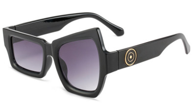 Νέο μοντέλο ανδρικών γυαλιών ηλίου