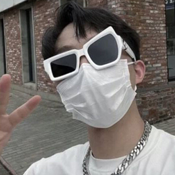 Νέο μοντέλο ανδρικών γυαλιών ηλίου