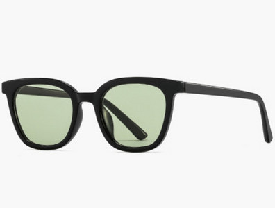 Moodsad UV-kaitsega ja värviliste klaasidega meeste prillid