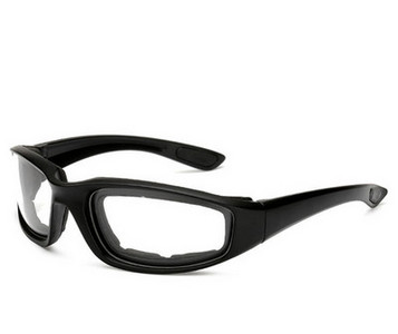 Μοντέρνα ανδρικά γυαλιά με προστασία UV