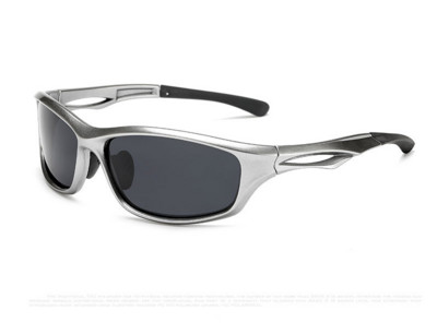 Moodsad värviliste klaasidega meeste prillid