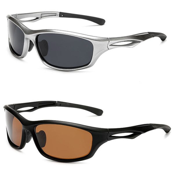 Moodsad värviliste klaasidega meeste prillid