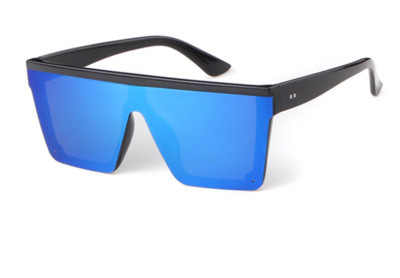 Ανδρικά τετράγωνα γυαλιά ηλίου με έγχρωμους φακούς